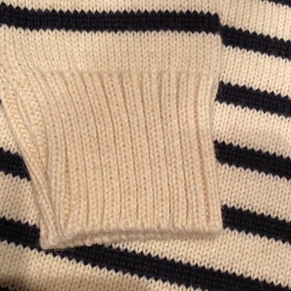 Stewart Christie & Co Ltd striped navy ecru wool sweater brand new with tags - Picture 5 of 11